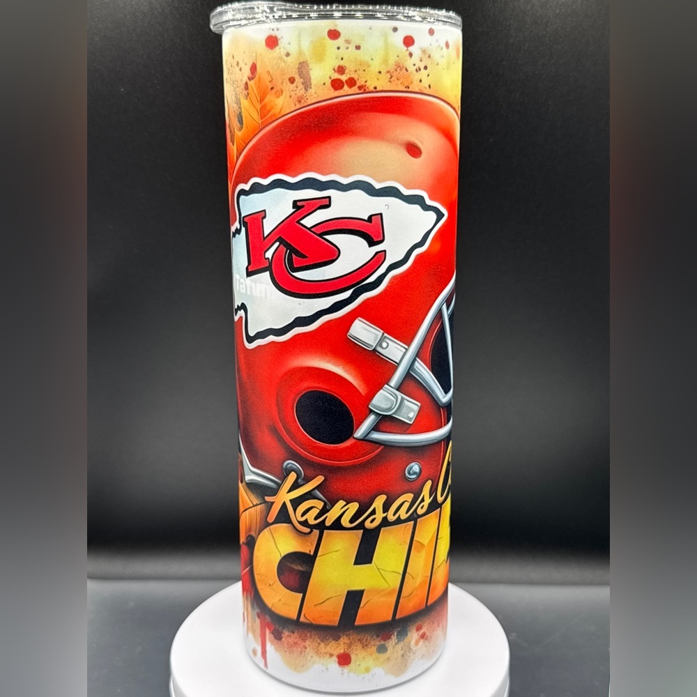 🏈 Kansas City Chiefs Glow Tumbler – 20oz Stainless Steel